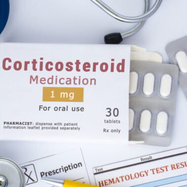 Kortikosteroide und Schmerzbehandlung bei rheumatoider Arthritis